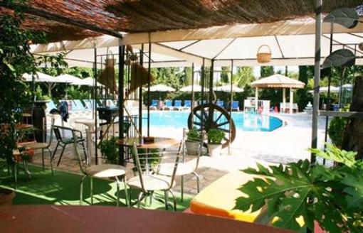 фото отеля Apollonia Holiday Apartments