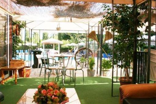 фото отеля Apollonia Holiday Apartments