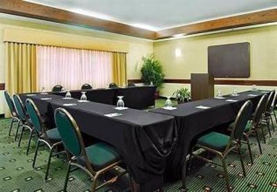 фото отеля Courtyard by Marriott Tampa Downtown