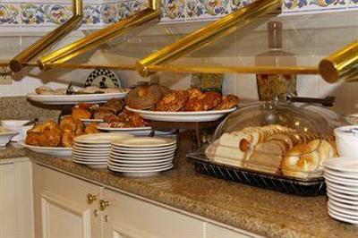 фото отеля Hilton Garden Inn Los Angeles / Montebello