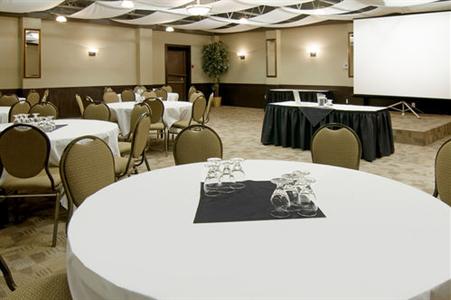 фото отеля Quality Hotel Airport & Conference Centre