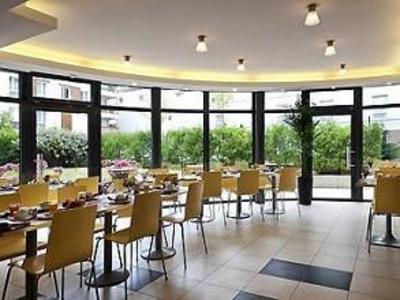 фото отеля Adagio Access Vanves Porte de Chatillon