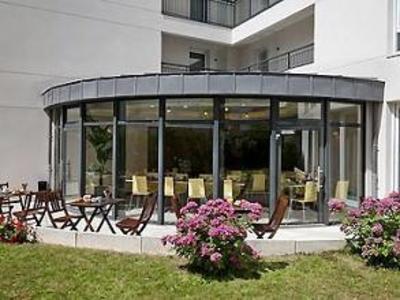 фото отеля Adagio Access Vanves Porte de Chatillon