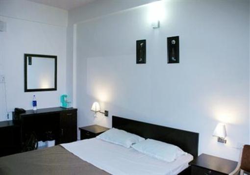 фото отеля Maple Inn Budget Hotel
