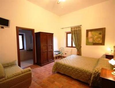 фото отеля Agriturismo I Pini San Gimignano