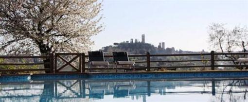 фото отеля Agriturismo I Pini San Gimignano