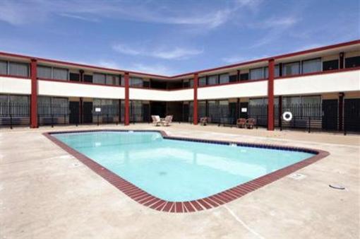 фото отеля Americas Best Value Inn and Suites Anadarko