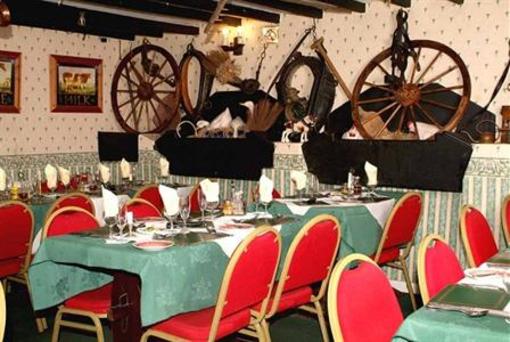 фото отеля Fronoleu Country Hotel Dolgellau
