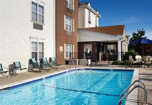 фото отеля TownePlace Suites Cincinnati Blue Ash
