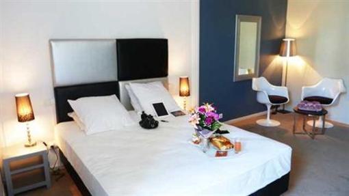 фото отеля Adonis Hotel Avignon Sud