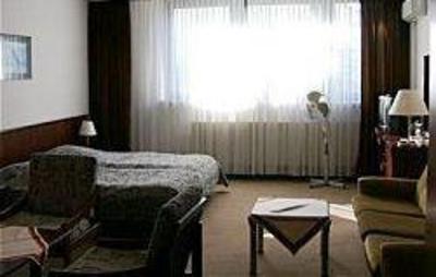 фото отеля Hotel Travel Inn Frankfurt am Main