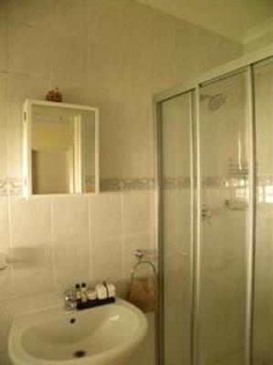 фото отеля Strathavon Bed & Breakfast Johannesburg