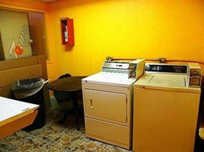 фото отеля Carefree Inn Lackland