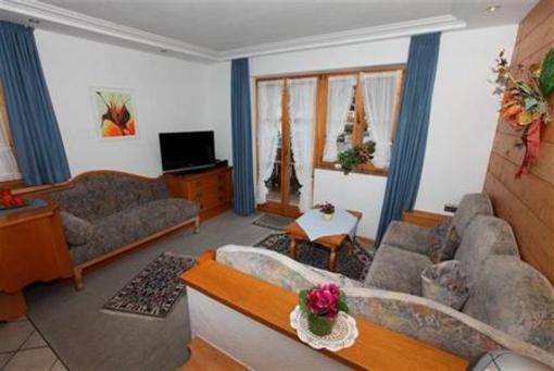 фото отеля Ferienhäuser Werdenfels Hotel Mittenwald