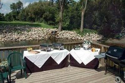 фото отеля Elm Hurst Inn Ingersoll
