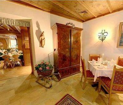 фото отеля Hotel zum Hirschen