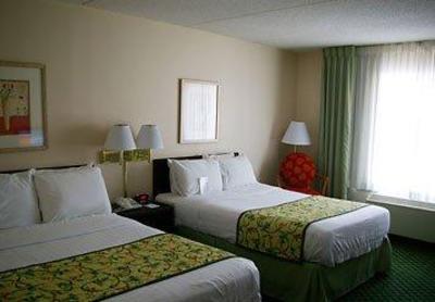 фото отеля Fairfield Inn Charlottesville North