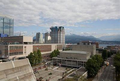 фото отеля Sandman Hotel Vancouver City Centre