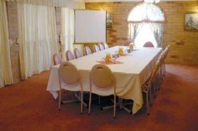 фото отеля Country Comfort Parkes