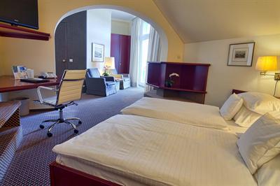 фото отеля Ringhotel Rheinhotel Dreesen