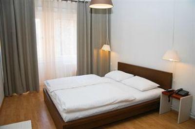 фото отеля City Center Guesthouse Budapest