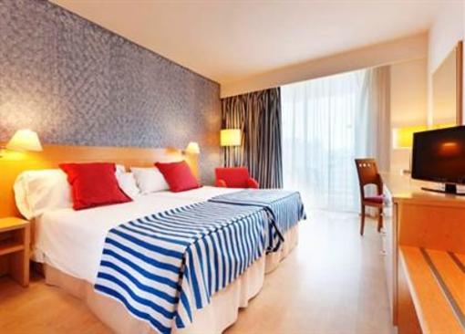 фото отеля Tryp Port Cambrils