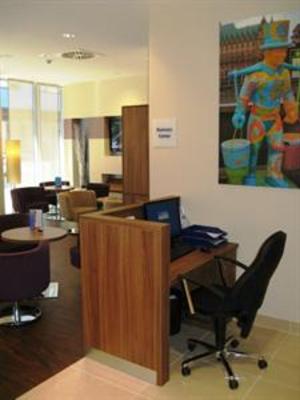 фото отеля Holiday Inn Express Hamburg St Pauli Messe