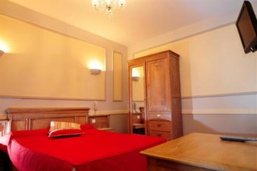 фото отеля Hotel De France Cambrai