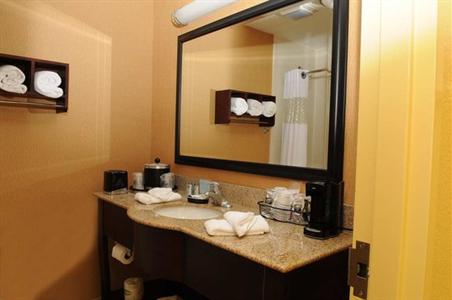 фото отеля Hampton Inn Owensboro