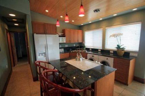 фото отеля Tiki Moon Villas Laie