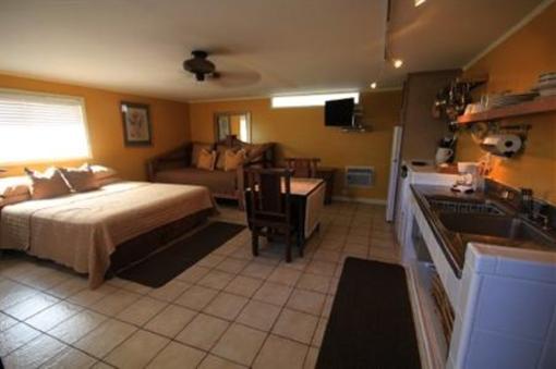 фото отеля Tiki Moon Villas Laie