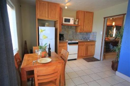 фото отеля Tiki Moon Villas Laie