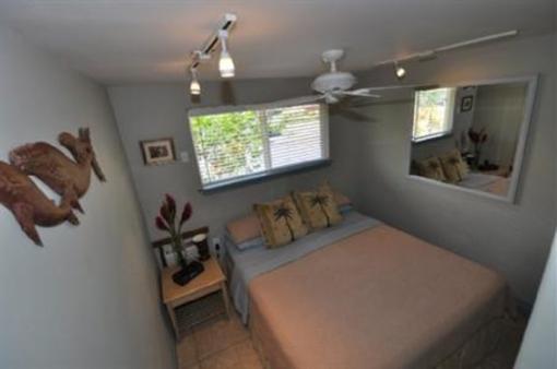 фото отеля Tiki Moon Villas Laie