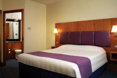 фото отеля Premier Inn North Epsom