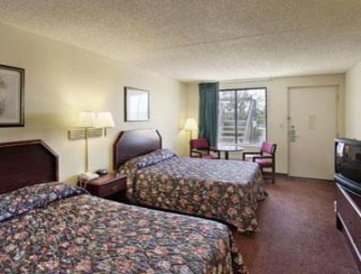 фото отеля Super 8 Rockwall
