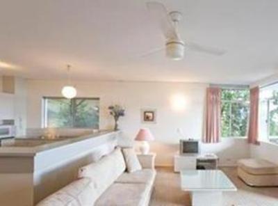 фото отеля Outlook Private Holiday Apartment