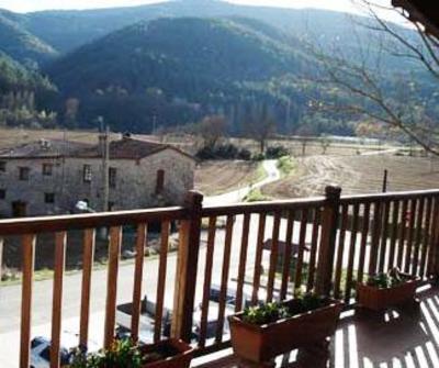 фото отеля Hostal de la Rovira Montagut i Oix