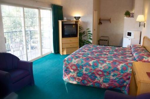 фото отеля Black Canyon Motel
