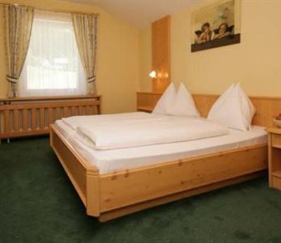 фото отеля Hotel 4 Jahreszeiten