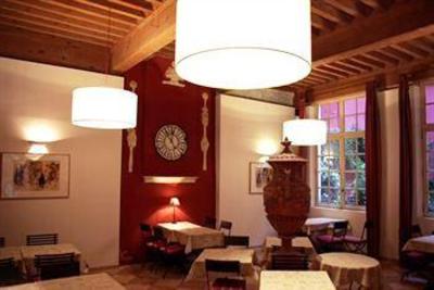 фото отеля Hotel de L Amphitheatre Arles