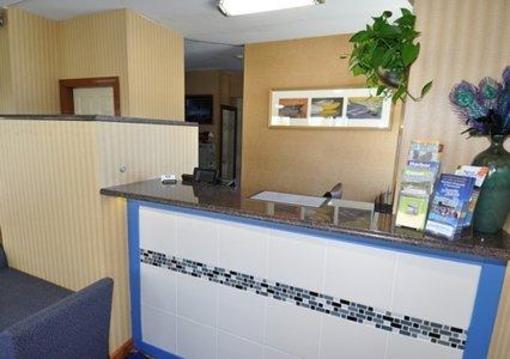 фото отеля Rodeway Inn Hyannis