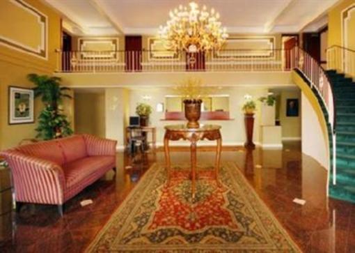 фото отеля Quality Inn Cedar Point South
