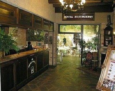фото отеля Hostellerie du Vieux Cordes