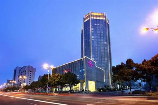 фото отеля Crowne Plaza Zhenjiang