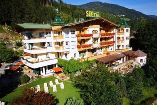 фото отеля Familienhotel Seetal