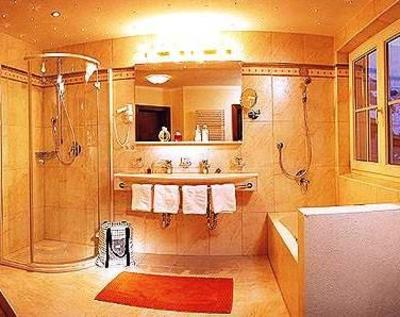 фото отеля Familienhotel Seetal