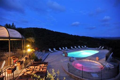 фото отеля Il Castelluccio Country Resort