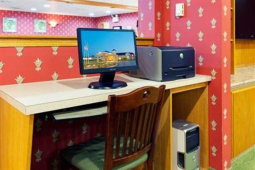 фото отеля Holiday Inn Express Lancaster-Rockvale Outlets