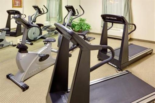 фото отеля Holiday Inn Express Lancaster-Rockvale Outlets