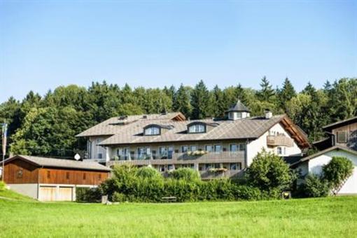 фото отеля Hotel Gasthof Langwies